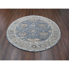Load image into Gallery viewer, 8&#39;x8&#39; Silver Blue, Supple Collection Plush And Lush, Natural Wool Hand Knotted, Oushak Design, Round Oriental Rug FWR505338