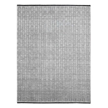 Load image into Gallery viewer, fine wool rugs
