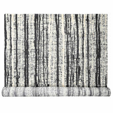 Load image into Gallery viewer, Fine Wool Rugs