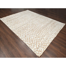 Load image into Gallery viewer, 9&#39;x12&#39; Almond Brown, Tone On Tone, Calm Ambience, Dot Design, Cropped Thin, Hand Knotted, Natural Wool,  Oriental Rug FWR506910