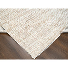 Load image into Gallery viewer, 9&#39;x12&#39; Honey Brown, Tone on Tone, Calm Ambience, Dot Design, Cropped Thin, Hand Knotted, Natural Ambient Color, Soft 100% Wool, Oriental Rug FWR507210