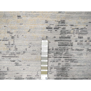 9'x11'10" Lexicon White With Touches Of Gold, Soft And Plush Pile, Hand Knotted, Cut And Loop Technique, Undyed Natural Wool, Nepali Oriental Rug FWR507474