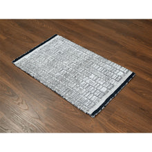 Load image into Gallery viewer, 2&#39;x3&#39; Oxford Gray, 100% Wool, Modern Textured And Variegated Line Design, Hand Loomed, Mat Oriental Rug FWR507702
