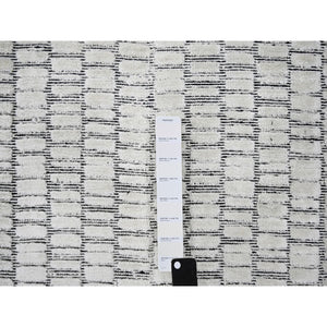 12'2"x15' Lexicon White And Luxury Black, Modern Textured And Variegated Line Design,100% Wool, Hand Loomed, Oversized Oriental Rug FWR507792