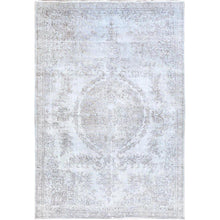 Load image into Gallery viewer, fine wool rugs