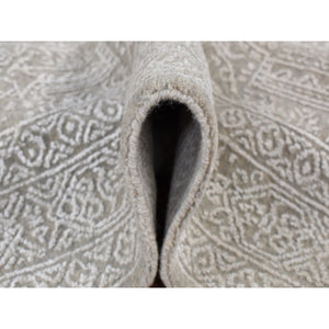 5'9"x9' Dorian Gray, Wool And Plant Based Silk, Fine Jacquard Hand Loomed, Tone On Tone, Oriental Rug FWR522018