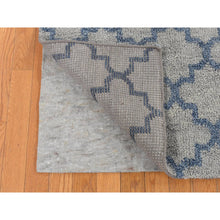 Load image into Gallery viewer, 8&#39;1&quot;x9&#39;9&quot; Cloud Gray, On Clearance, Hand Knotted, Moroccan Berber Criss Cross Design, Thick And Plush, Pure Wool, Oriental Rug FWR522150