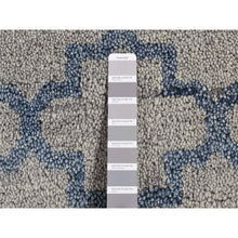 Load image into Gallery viewer, 8&#39;1&quot;x9&#39;9&quot; Cloud Gray, On Clearance, Hand Knotted, Moroccan Berber Criss Cross Design, Thick And Plush, Pure Wool, Oriental Rug FWR522150