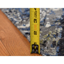 Load image into Gallery viewer, 9&#39;x12&#39;1&quot; Battleship Gray, The Wood Grain Design, Silk With Textured Wool, Hand Knotted, Oriental Rug FWR522642