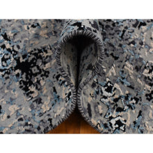 Load image into Gallery viewer, 9&#39;1&quot;x12&#39;2&quot; Cloud Gray, Wool and Silk, Transitional Salt and Pepper Design, Hand Knotted, Oriental Rug FWR522690