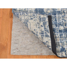 Load image into Gallery viewer, 9&#39;1&quot;x12&#39;2&quot; Queen Blue, Fence Obscured Design, Silk With Textured Wool, Hand Knotted, Oriental Rug FWR522732