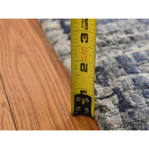 5'2"x6'10" Timberwolf Gray, Silken, Roman Mosaic Design, Hand Knotted, Oriental Rug FWR523062