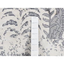 Load image into Gallery viewer, 5&#39;2&quot;x7&#39; Ivory, Broken and Erased Persian Design, Plant Base Silk Art Silk, Hand Knotted, Oriental Rug FWR523146