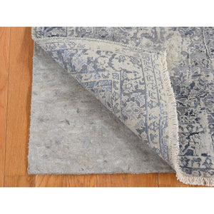 2'6"x9'10" Goose Gray, Broken And Erased Kashan Design, Textured Wool With Pure Silk, Hand Knotted, Runner Oriental Rug FWR523524