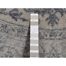 Load image into Gallery viewer, 8&#39;1&quot;x8&#39;1&quot; Battleship Gray, Heriz Design, Wool And Silk, Hi-lo Pile, Hand Knotted, Round Oriental Rug FWR524196