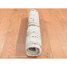 Load image into Gallery viewer, 1&#39;8&quot;x1&#39;8&quot; Ivory, Modern Thick Chunky Texture, 100% Wool, Hand Knotted, Sample Fragment, Square Oriental Rug FWR524448