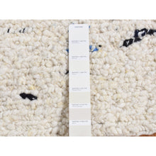 Load image into Gallery viewer, 1&#39;9&quot;x1&#39;9&quot; Ivory, 100% Wool, Hand Knotted, Thick Chunky Texture, Sample Fragment, Natural Wool, Looped Pile, Square Oriental Rug FWR524478
