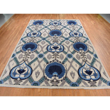 Load image into Gallery viewer, 10&#39;x13&#39;9&quot; Ivory, On Clearance, Hand Knotted, Arts And Crafts Design, Repetitive Heart Shape And Large Leaves, Pure Wool, Oriental Rug FWR525066