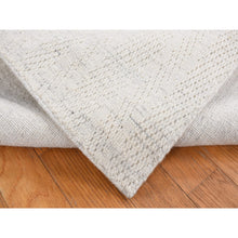 Load image into Gallery viewer, 2&#39;10&quot;x3&#39;2&quot; Ivory, Modern Design, 100% Wool, Hand Loomed, Plain, Sample Mat Oriental Rug FWR525288