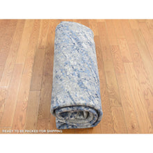 Load image into Gallery viewer, 9&#39;x9&#39; Little Boy Blue, Broken Mosaic Design, Wool And Silk, Hand Knotted, Round Oriental Rug FWR525408