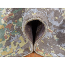 Load image into Gallery viewer, 10&#39;x14&#39;1&quot; Laid Back Gray, Wool And Real Silk, Broken And Erased Roman Mosaic Design, Hand Knotted, Oriental Rug FWR525486