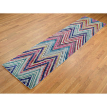 Load image into Gallery viewer, 3&#39;x12&#39;3&quot; Rouge Pink, Chevron Design, Sari Silk And Textured Wool, Hand Knotted, Runner Oriental Rug FWR525726