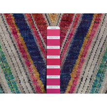 Load image into Gallery viewer, 3&#39;x12&#39;3&quot; Rouge Pink, Chevron Design, Sari Silk And Textured Wool, Hand Knotted, Runner Oriental Rug FWR525726