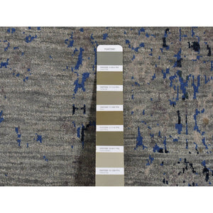 3'1"x5' Fossil Gray, Wool and Silk, Broken Design, Tone on Tone, Hand Knotted, Oriental Rug FWR526092