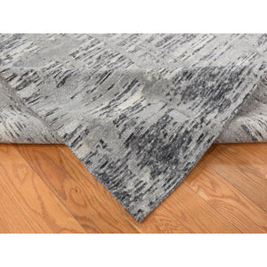 10'1"x10'1" Medium Gray, Hand Spun Undyed Natural Wool, Modern Criss Cross Erased Design, Hand Knotted, Square Oriental Rug FWR526230