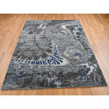 Load image into Gallery viewer, 8&#39;1&quot;x10&#39;1&quot; Cloud Gray, Broken Flower Design, Pure Wool, Hand Knotted, Oriental Rug FWR526236