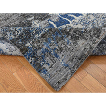 Load image into Gallery viewer, 8&#39;1&quot;x10&#39;1&quot; Cloud Gray, Broken Flower Design, Pure Wool, Hand Knotted, Oriental Rug FWR526236
