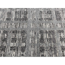 Load image into Gallery viewer, 8&#39;x8&#39; Sonic Gray, Hand Spun Undyed Natural Wool, Modern Criss Cross Erased Design, Hand Knotted, Round Oriental Rug FWR526470
