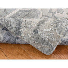 Load image into Gallery viewer, 2&#39;x3&#39;2&quot; Gainsboro Gray, Silk with Textured Wool, Mahal Design, Hand Knotted, Sample Mat Oriental Rug FWR526674