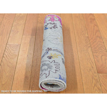 Load image into Gallery viewer, 2&#39;x3&#39;2&quot; Gainsboro Gray, Colorful Oushak Design, Sari Silk with Textured Wool, Hand Knotted, Sample Mat Oriental Rug FWR526794