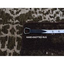 Load image into Gallery viewer, 2&#39;x2&#39;9&quot; Rifle Green, Modern Abstract Design, Wool and Silk, Hand Knotted, Sample Mat Oriental Rug FWR526800
