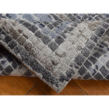 Load image into Gallery viewer, 2&#39;3&quot;x3&#39;2&quot; Cloud Gray, Silken, Roman Mosaic Design, Hand Knotted, Sample Oriental Rug FWR526806