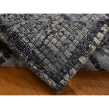 Load image into Gallery viewer, 2&#39;3&quot;x3&#39;2&quot; Cloud Gray, Silken, Roman Mosaic Design, Hand Knotted, Sample Oriental Rug FWR526830