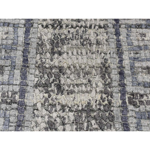 2'3"x3'2" Cloud Gray, Silken, Roman Mosaic Design, Hand Knotted, Sample Oriental Rug FWR526830