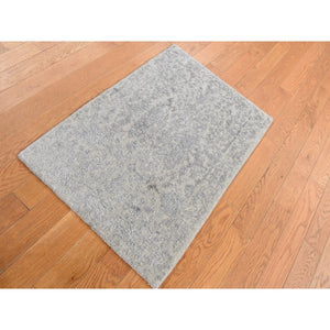 2'x3' Cloud Gray, Wool and Silk, Jacquard Hand Loomed, Sample Mat Oriental Rug FWR526872