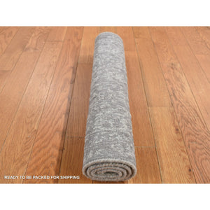 2'x3' Cloud Gray, Wool and Silk, Jacquard Hand Loomed, Sample Mat Oriental Rug FWR526872