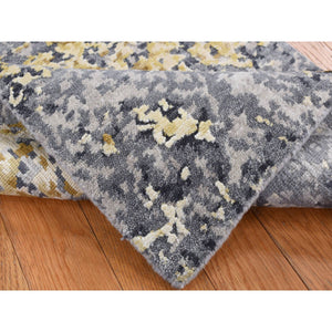2'x3' Dim Gray, Modern Abstract Design, Wool and Silk, Hand Knotted, Sample Mat Oriental Rug FWR526896