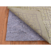 Load image into Gallery viewer, 2&#39;x3&#39; Vanilla White, Modern Design, Raised Pile, Hand Knotted, 100% Wool, Sample Oriental Rug FWR526974