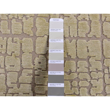 Load image into Gallery viewer, 2&#39;x3&#39; Vanilla White, Modern Design, Raised Pile, Hand Knotted, 100% Wool, Sample Oriental Rug FWR526974