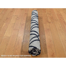 Load image into Gallery viewer, 2&#39;9&#39;&#39;x6&#39; Goose Gray, Wool, Flat Weave, Hand Woven, Durie Kilim, Geometric Design, Reversible, Runner Oriental Rug FWR527004