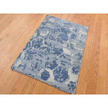 Load image into Gallery viewer, 2&#39;x3&#39; Beau Blue, 100% Wool, Hand Knotted, Award Winning The Honeycomb Design, Nepali Weave, Mat Oriental Rug FWR527052