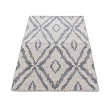 Load image into Gallery viewer, Fine Wool Rugs