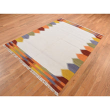 Load image into Gallery viewer, 5&#39;5&quot;x7&#39;10&quot; Ivory, Hand Woven, Flat Weave Durie Kilim, Open Field Design, Pure Wool, Oriental Rug FWR527340
