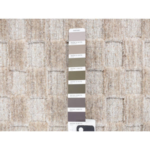 1'6"x1'6" Timberwolf Gray, 100% Textured Wool, Hand Loomed, Thick and Soft, Modern Checkerboard Design, Cut and Loop, Sample Oriental Rug FWR527664