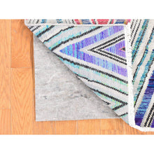 Load image into Gallery viewer, 2&#39;x3&#39;3&quot; Raspberry Red, Hand Knotted, Chevron Design, Sari Silk With Textured Wool, Oriental Rug FWR527844