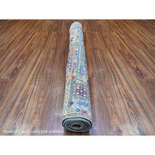 Load image into Gallery viewer, 4&#39;1&quot;x5&#39;7&quot; Ice Gray, Aryana Collection, Mahal Design With Geometric Leaf Elements, Vegetable Dyes, Extra Soft Wool, Hand Knotted, Oriental Rug FWR529986